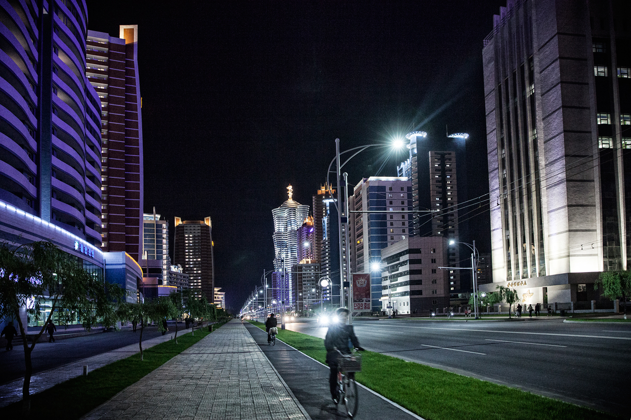 Mirae Strasse, ein Wissenschaftlerwohnviertelin Pyongyang.